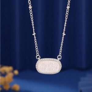 Elegant Silver Necklace with White Pendant